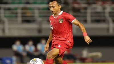 Profil Robi Darwis, Pemain di Timnas Indonesia U-20 yang Lemparannya Jadi Sorotan