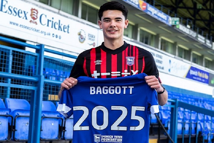 Elkan Baggott Resmi Masuk Dalam Daftar Pemain Ipswich Town Musim 2023-2024